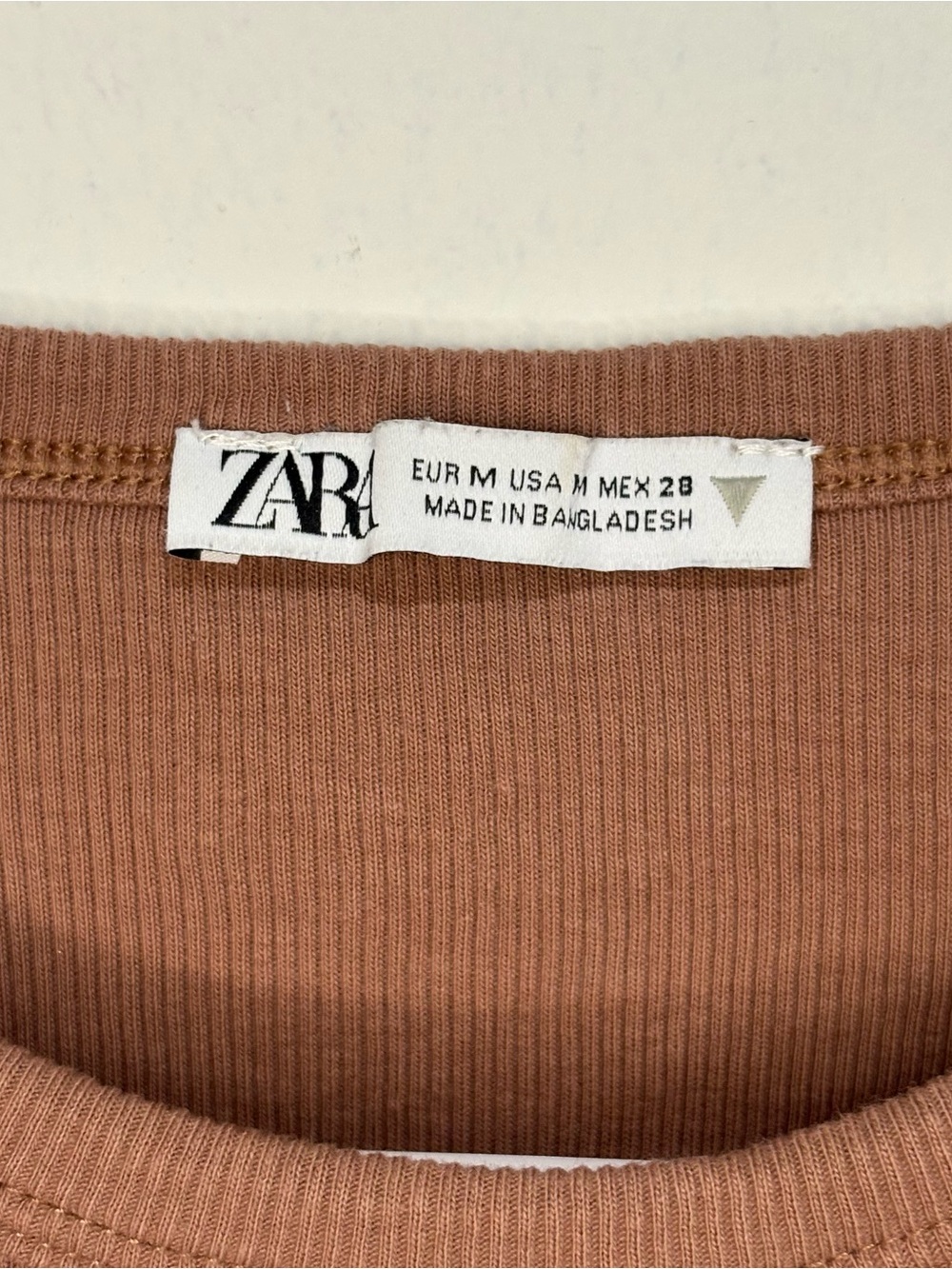 Zara Ribbed Basic Tank Size M - Picture 5 of 6
